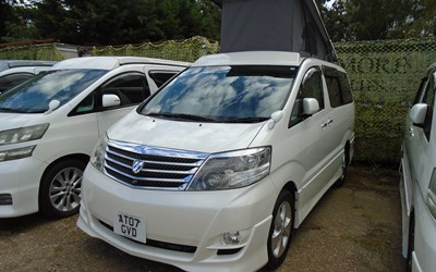 2007 TOYOTA ALPHARD CAMPER~FRIDGE/FREEZER~~OFF GRID SOLAR~ULEZ FREE