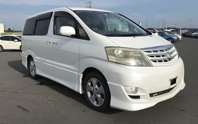 2008 TOYOTA ALPHARD CAMPER ~~OFF GRID SOLAR ~~FRIDGE/FREEZER~~~ULEZ FREE