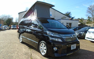 BEAT THIS PRICE >>2014 {14}  TOYOTA  VELLFIRE  CAMPER~OFF GRID SOLAR !!!!