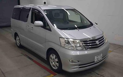 TOYOTA ALPHARD~ FRIDGE/FREEZER~OFF GRID SOLAR~ULEZ COMPLIANT~ONLY 27K MILES !!!!!